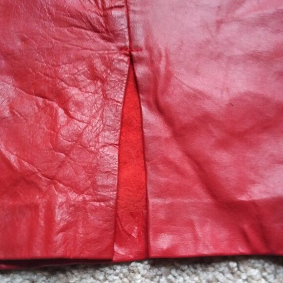 C.J. Todd Vintage Leather Pencil Skirt w Slit in Back & Zipper - Picture 6 of 16